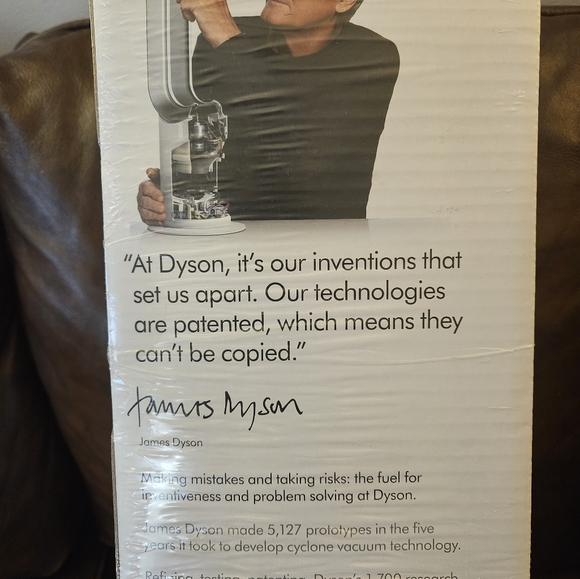 Dyson Hot + Cool Jet Focus Heating & Cooling Fan - Picture 5 of 16